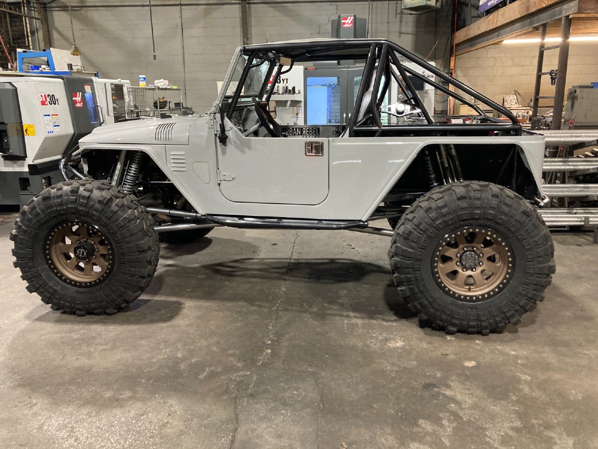 Richard McIntosh's Awsome FJ40 on 43s