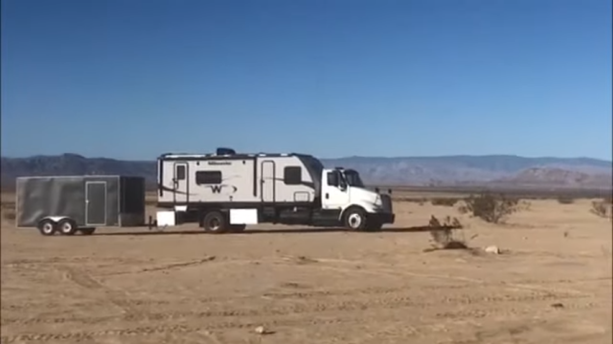 Trailer body on a stretched semi truck