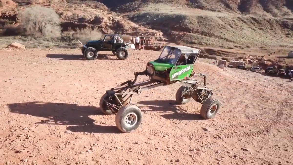 roxDawg Hydraulic Rockcrawler fully extended