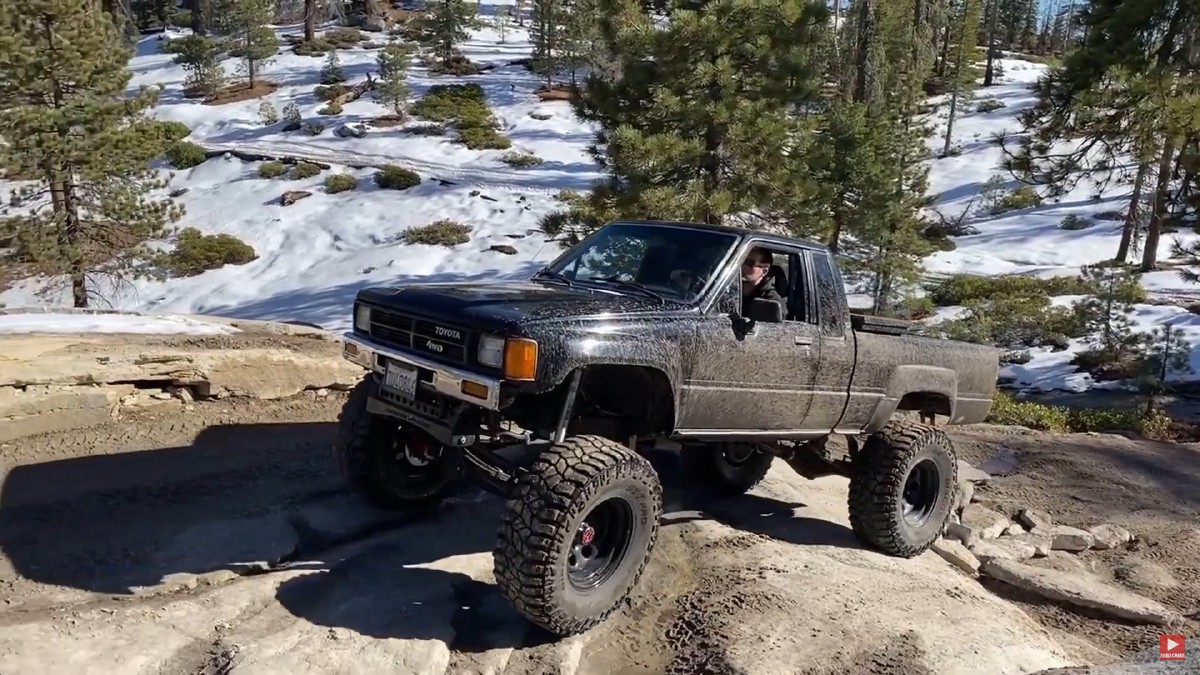 RM Garage low key toyota pickup build