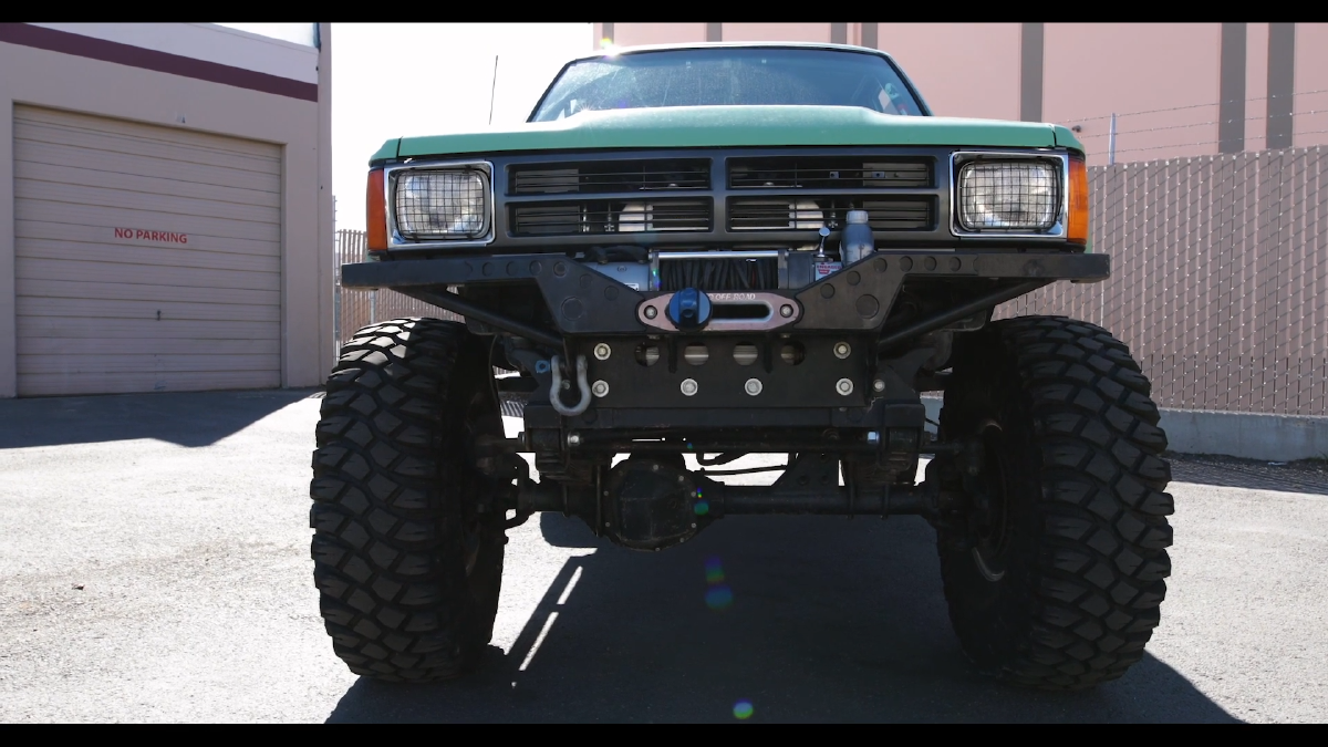 Harry Wagner's Old School 1987 Turbo 22RE Toyota Pickup