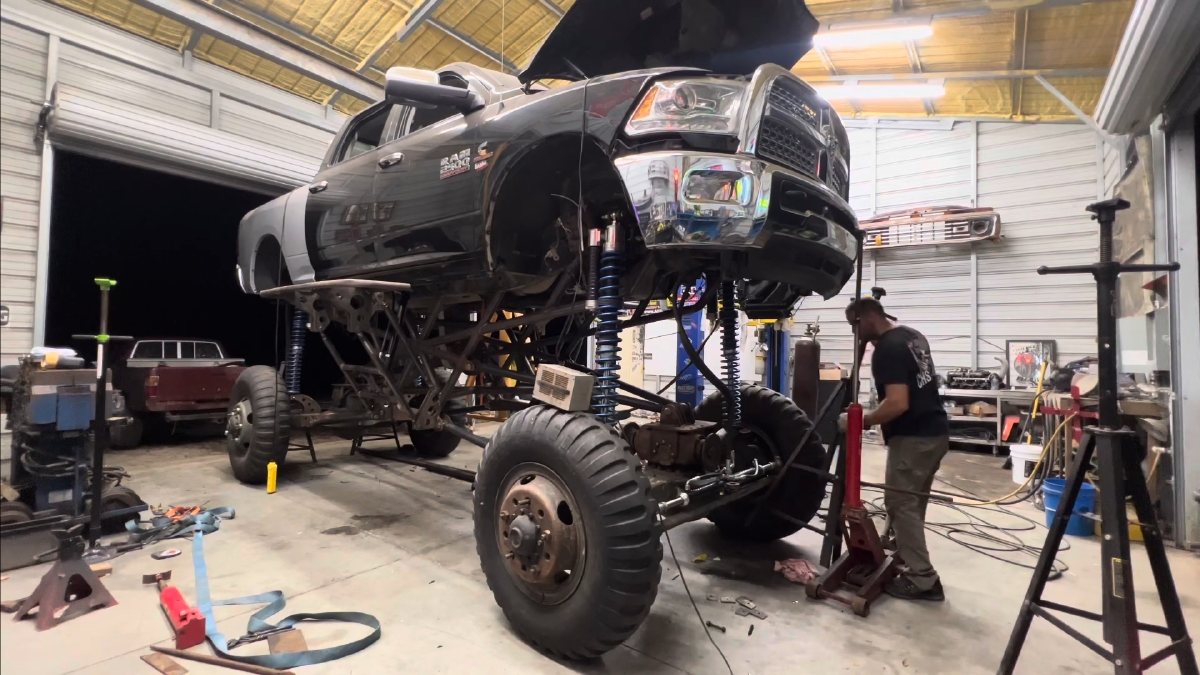 Crazy DIY Dodge Mega Truck Build