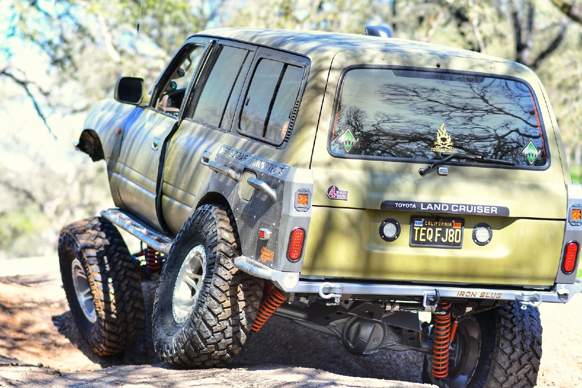 Land Cruiser FJ80 extreme rockcrawler build on 38s